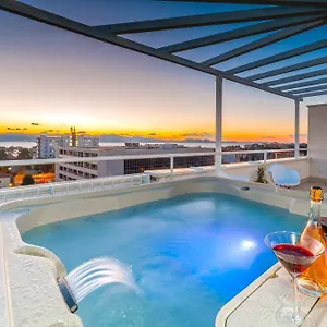 Appartement Sunset Penthouse With Jacuzzi And Seaview, Zadar